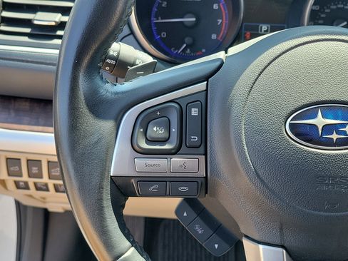 Used 2016 Subaru Outback 2.5i Limited AWD/4WD image 25