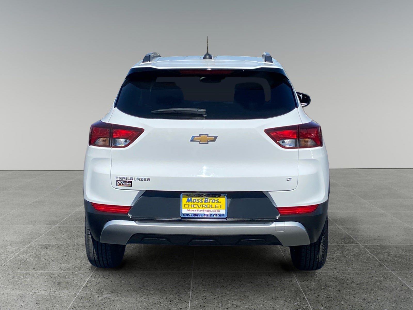 Used 2023 Chevrolet TrailBlazer LT w/ Convenience Package FWD image 4