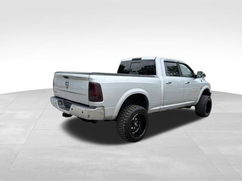 Used 2015 RAM 2500 Laramie AWD/4WD image 3
