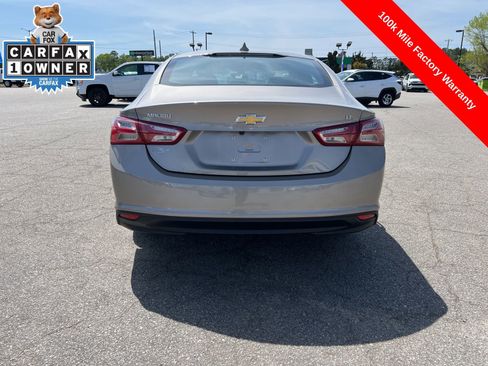 Used 2022 Chevrolet Malibu LT image 4