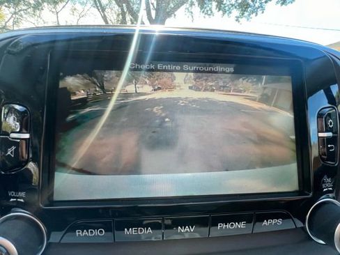 Used 2017 FIAT 500X Lounge image 12