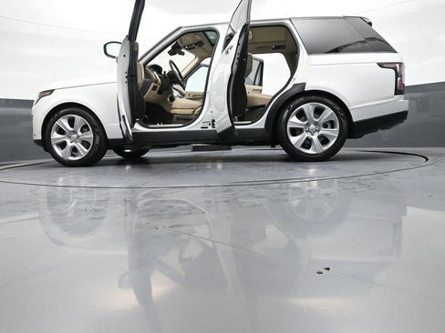 Used 2019 Land Rover Range Rover HSE image 55