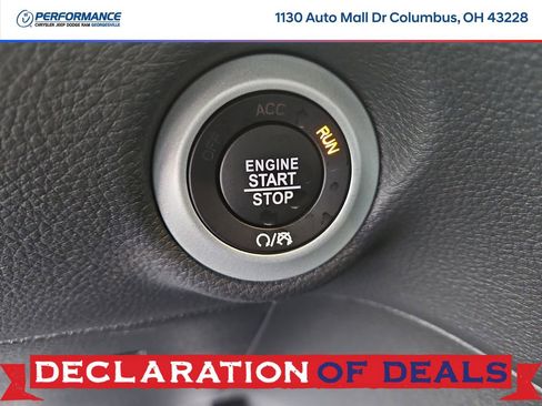 New 2026 Chrysler Pacifica Select w/ S Appearance Package image 30