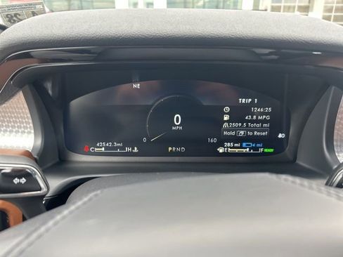 Used 2023 Lincoln Aviator Grand Touring w/ Equipment Group 301A image 5