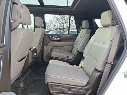 Used 2021 GMC Yukon SLT image 14