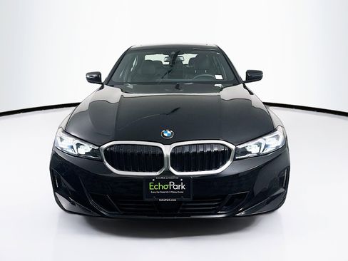 Used 2025 BMW 330i Sedan image 2