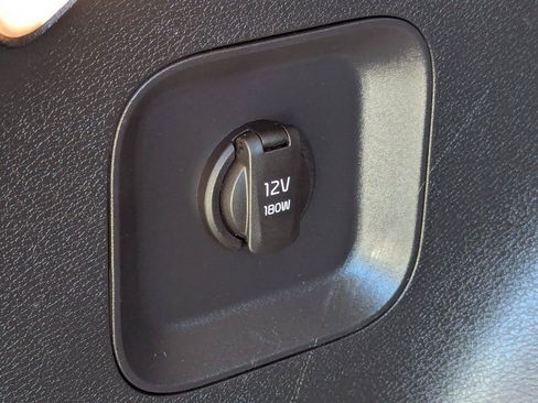 Used 2024 Kia Sportage EX FWD image 32