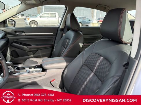 Certified 2025 Nissan Altima 2.5 SR image 14