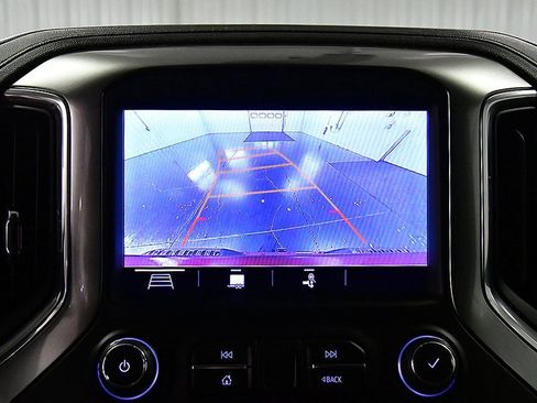 Used 2019 Chevrolet Silverado 1500 RST image 28