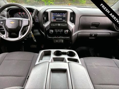Used 2020 Chevrolet Silverado 1500 Custom image 8