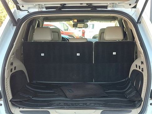 Used 2016 Jeep Grand Cherokee Limited w/ Luxury Group II image 29