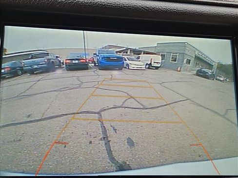 Used 2018 Cadillac XT5 FWD image 12