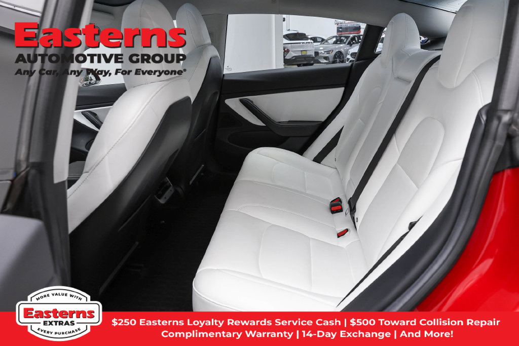 Used 2018 Tesla Model 3 Long Range AWD/4WD image 17