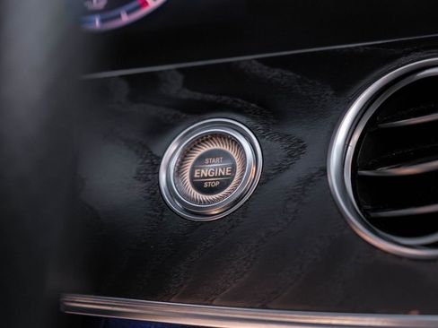 Used 2018 Mercedes-Benz E 43 AMG 4MATIC Sedan image 20