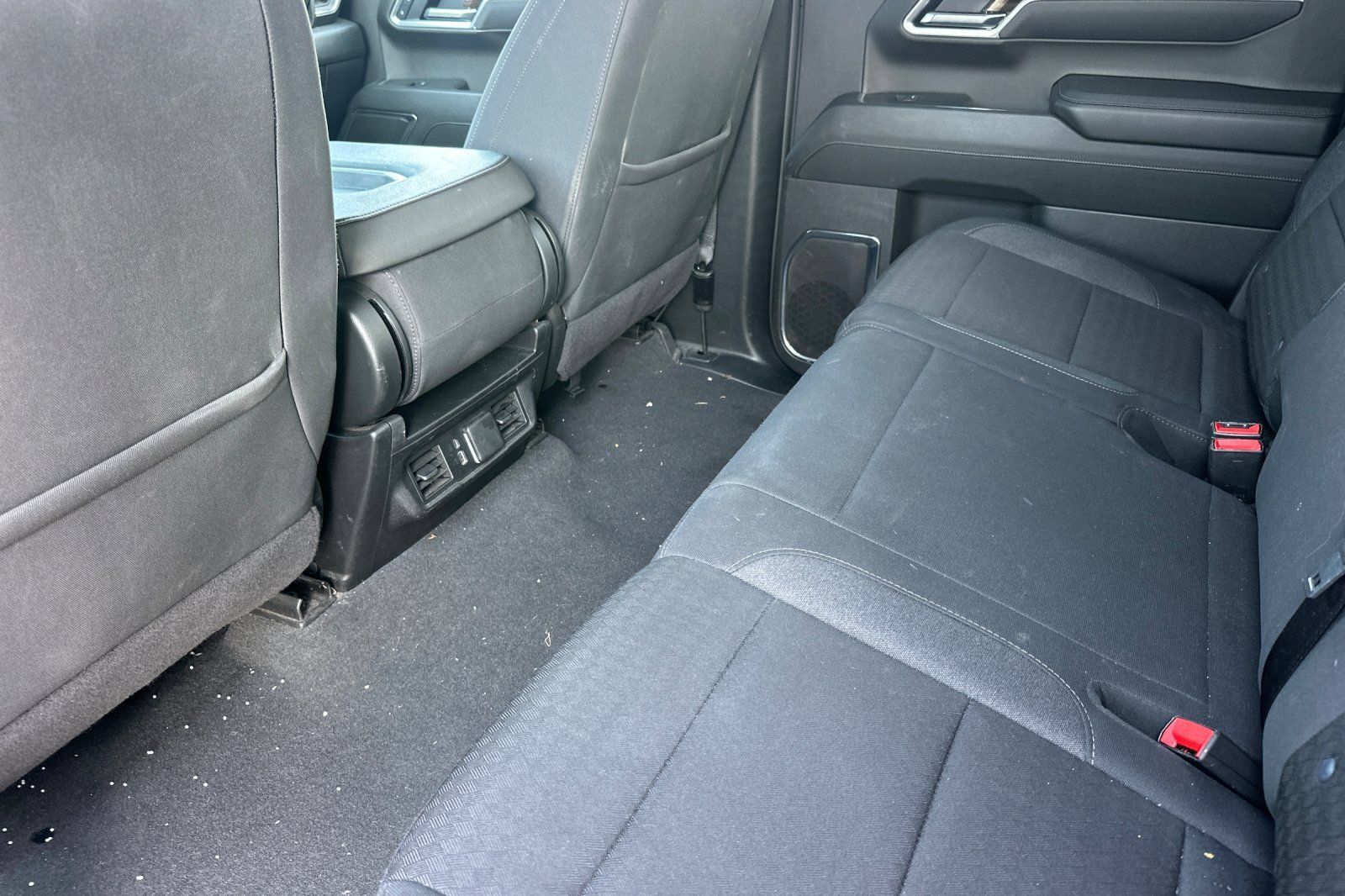 Used 2025 Chevrolet Silverado 1500 LT RWD image 14