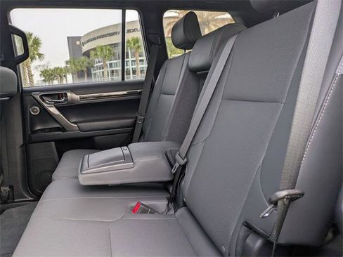 Certified 2023 Lexus GX 460 Premium w/ Premium Plus Package image 14