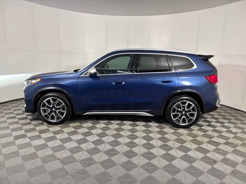 Used 2024 BMW X1 xDrive28i w/ Premium Package AWD/4WD image 2