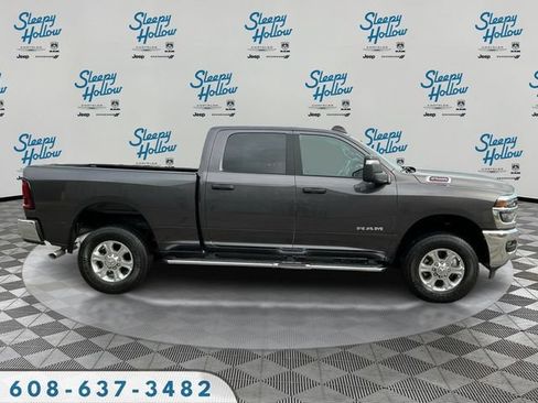 Used 2026 RAM 2500 Big Horn AWD/4WD image 4