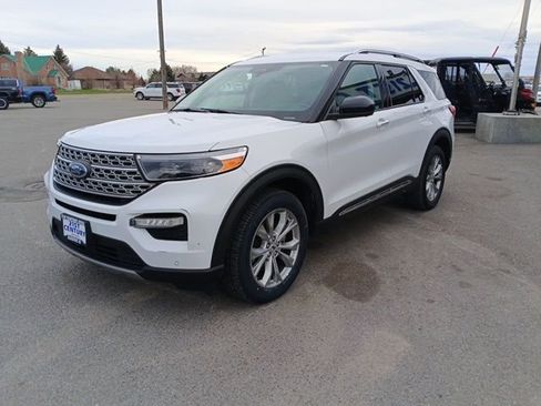 Used 2023 Ford Explorer Limited image 4