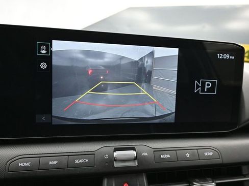 Used 2025 Kia K4 LXS image 23