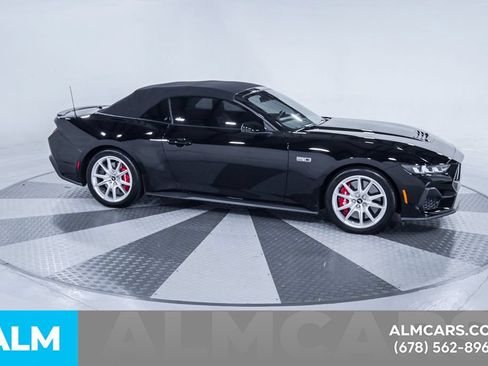 Used 2024 Ford Mustang GT Premium RWD image 13