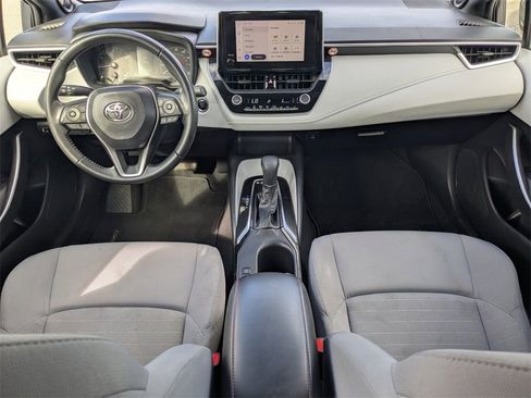 Used 2023 Toyota Corolla SE image 13