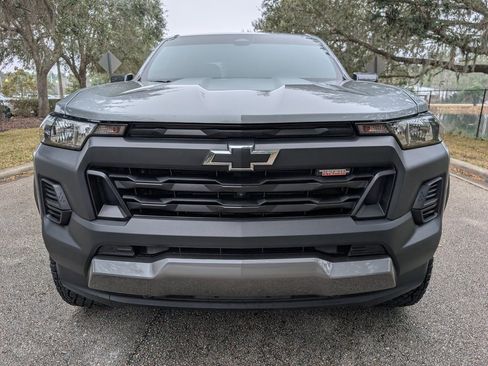 Used 2025 Chevrolet Colorado Trail Boss image 2