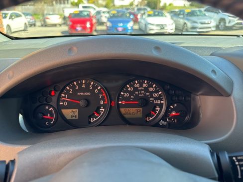 Used 2019 Nissan Frontier SV w/ Value Truck Package AWD/4WD image 33