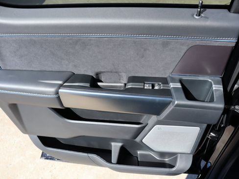 New 2025 Ford F150 Platinum w/ Equipment Group 702A High image 19