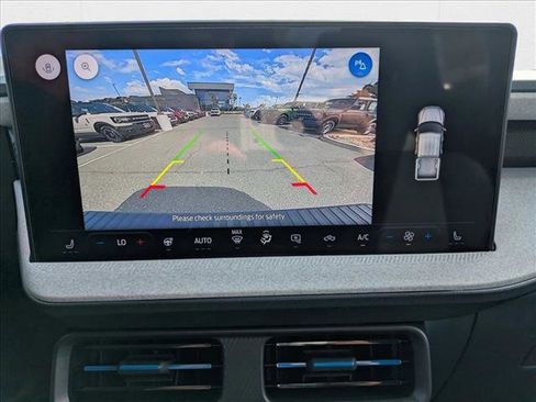 New 2025 Ford Maverick XLT w/ XLT Luxury Package image 12