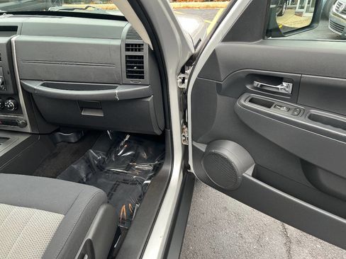 Used 2010 Jeep Liberty Sport w/ Popular Equipment Group image 30