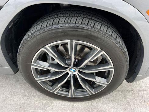 Used 2026 BMW X6 xDrive40i AWD/4WD image 12