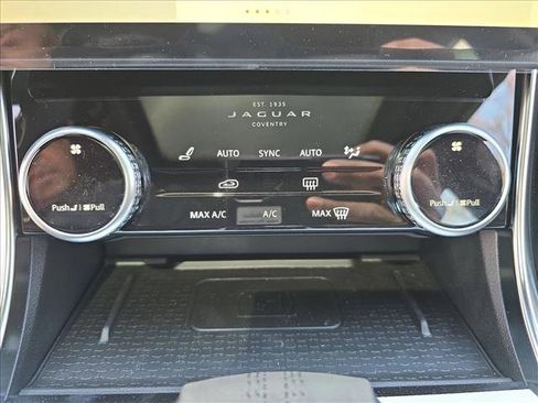 New 2024 Jaguar XF R-Dynamic SE image 20