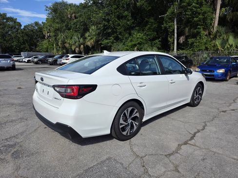 Used 2025 Subaru Legacy Premium AWD/4WD image 3