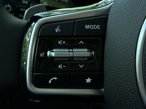 New 2026 Kia Carnival SX Prestige FWD image 29