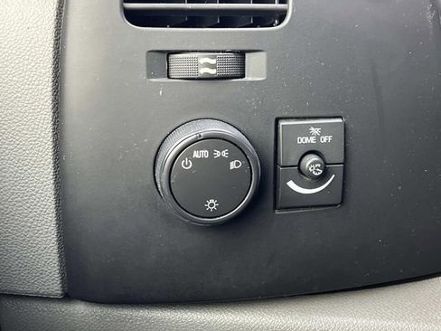 Used 2011 Chevrolet Silverado 1500 W/T image 26