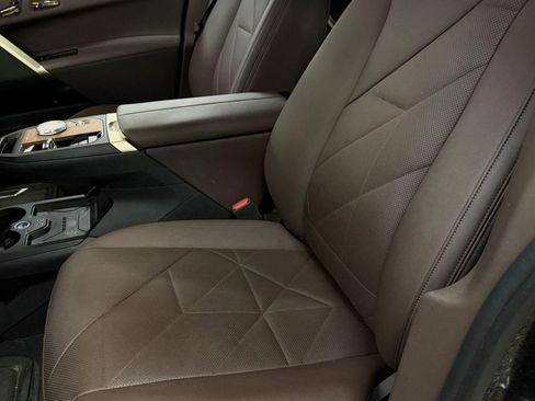 Certified 2023 BMW iX xDrive50 w/ Premium Package image 16