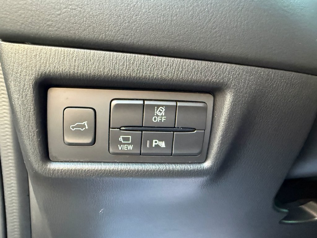 Used 2023 MAZDA CX-5 Signature AWD/4WD image 16