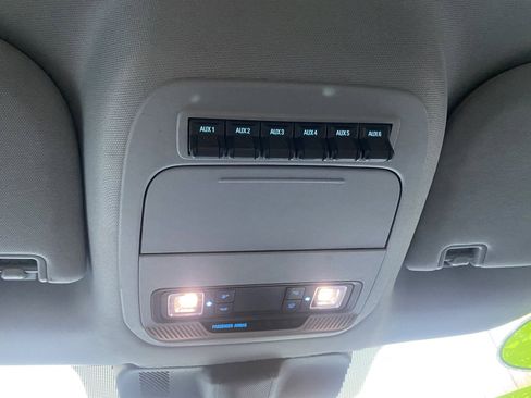 Used 2023 Ford F450 XLT w/ XLT Value Package AWD/4WD image 17