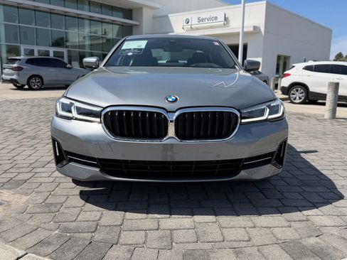 Certified 2023 BMW 530i 530i w/ Premium Package image 6