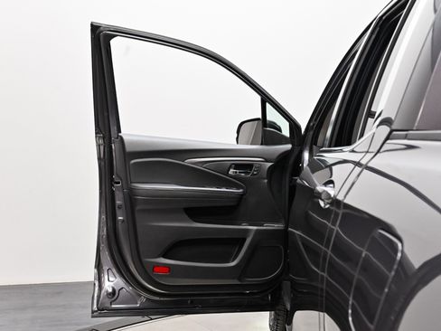 Used 2026 Honda Ridgeline RTL image 17