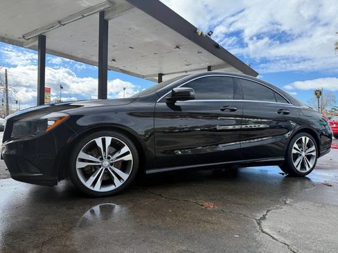 Used 2016 Mercedes-Benz CLA 250 image 10