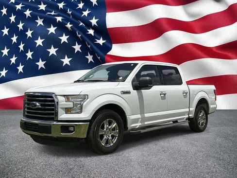 Used 2015 Ford F150 XLT w/ Equipment Group 301A Mid RWD image 9