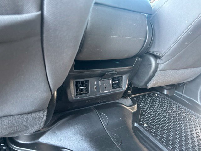 Used 2023 Chevrolet Silverado 1500 RST w/ Redline Edition AWD/4WD image 41