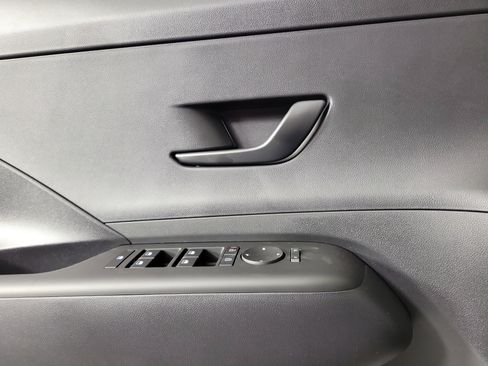 New 2025 Hyundai Kona SEL image 24