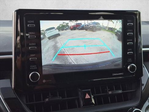 Used 2021 Toyota Corolla LE FWD image 16