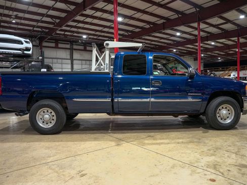 Used 1999 GMC Sierra 2500 SLE 3dr Extended Cab LB HD w/ Marketing Option Pkg image 10