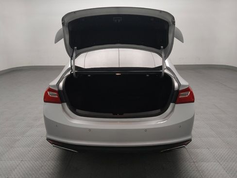Used 2021 Chevrolet Malibu RS FWD image 29