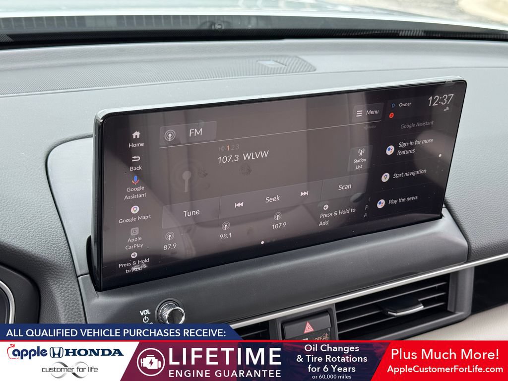 New 2026 Honda Pilot Touring image 10