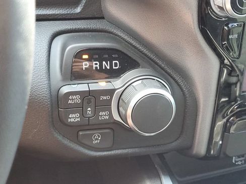 Used 2025 RAM 1500 Big Horn AWD/4WD image 24
